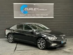 Black Used 2020 VW Passat SEL Sedan | £13,595 (Fair price)