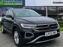 Used 2025 VW T-Roc Style SUV | £25,252 (Fair price)