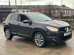 Black Used 2011 Nissan Qashqai Tekna SUV | £2,995 (Good price)