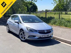 Silver Used 2015 Vauxhall Astra SRi Hatchback | £6,695 (Good price)