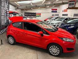 Red Used 2014 Ford Fiesta Style Hatchback | £4,495 (Good price)