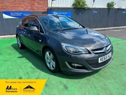 Grey Used 2015 Vauxhall Astra SRi Hatchback | £5,295 (Fair price)