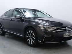 Used 2021 VW Passat GTE Sedan | £15,700 (Fair price)