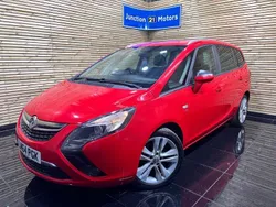 Red Used 2014 Vauxhall Zafira Tourer SRi MPV | £3,590 (Fair price)