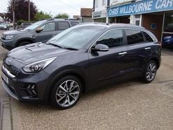 Platinum graphite metallic Used 2021 Kia Niro 3 SUV | £18,495 (Super price)