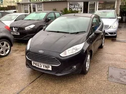 Black Used 2013 Ford Fiesta Zetec Hatchback | £5,495 (Fair price)