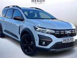 Used 2025 Dacia Jogger Extreme MPV | £22,499 (A bit pricey)
