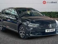 Used 2024 VW Passat GTE Estate | £17,850 (Good price)