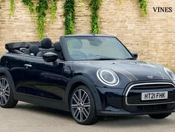 Black Used 2021 Mini Cooper Exclusive Hatchback | £18,300 (Expensive)
