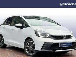 Premium sunlight white Used 2023 Honda Jazz Advance Hatchback | £21,999 (Fair price)