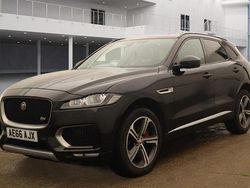 Black Used 2016 Jaguar F-Pace S SUV | £12,499 (Fair price)