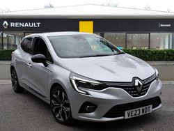 Silver Used 2023 Renault Clio V Techno Hatchback | £12,984 (Fair price)