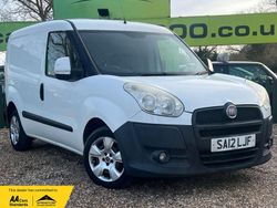 White Used 2012 Fiat Doblò MPV | £2,950 (Fair price)