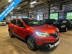 Red Used 2016 Renault Kadjar Signature SUV | £6,490 (Fair price)