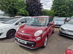 Red Used 2013 Fiat 500L Lounge MPV | £3,695 (Fair price)