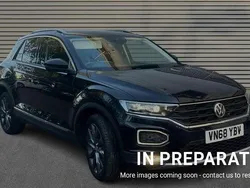 Black Used 2018 VW T-Roc SEL SUV | £16,045 (Fair price)