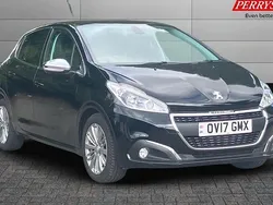 Used 2017 Peugeot 208 Allure Hatchback | £6,150 (Fair price)