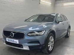 Blue Used 2018 Volvo V90 Pro Estate | £17,750 (Fair price)