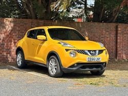 Yellow Used 2016 Nissan Juke N-Connecta SUV | £5,995 (Fair price)