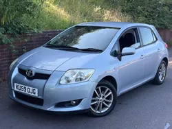 Blue Used 2009 Toyota Auris Hatchback | £1,750 (Fair price)