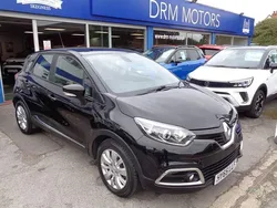 Black Used 2015 Renault Captur Expression+ SUV | £6,750 (Fair price)