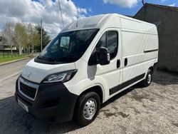 White Used 2020 Peugeot Boxer Van | £11,450 (Fair price)