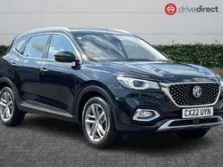 Metallic black pearl Used 2022 MG HS Excite SUV | £13,968 (Good price)