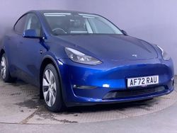 Blue Used 2022 Tesla Model Y Long Range AWD SUV | £23,199 (Fair price)