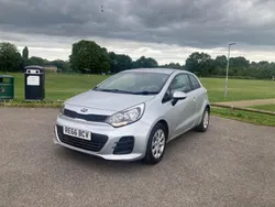 Silver Used 2016 Kia Rio 2 Hatchback | £3,989 (Good price)