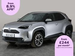 Silver Used 2022 Toyota Yaris Hybrid SUV | £17,322 (Fair price)