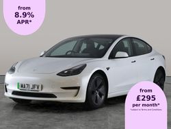 White Used 2021 Tesla Model 3 Long Range AWD Sedan | £19,369 (Fair price)