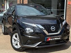 Black Used 2020 Nissan Juke N-Connecta SUV | £13,490 (Good price)