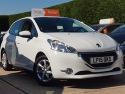 White Used 2015 Peugeot 208 Active Hatchback | £6,495 (Fair price)
