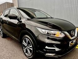 Black Used 2019 Nissan Qashqai N-Connecta SUV | £11,750 (Good price)