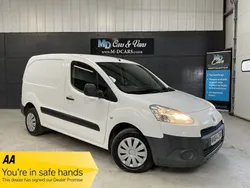 White Used 2014 Peugeot Partner S MPV | £3,490 (Fair price)