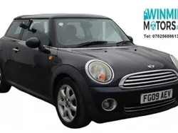 Black Used 2009 Mini Cooper Hatch Hatchback | £2,295 (A bit pricey)