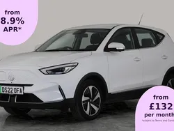 White Used 2022 MG ZS SE Sedan | £11,170 (Fair price)