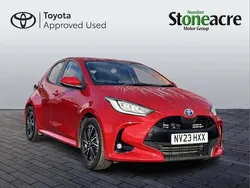 Red Used 2023 Toyota Yaris Hybrid Design Hatchback | £18,000 (Fair price)