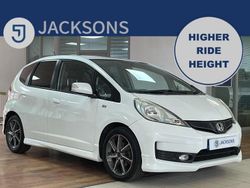 White Used 2012 Honda Jazz SI Hatchback | £4,780 (Fair price)