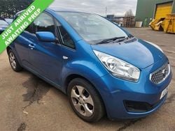 Blue Used 2011 Kia Venga 2 Hatchback | £5,750 (Fair price)