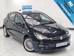 Green Used 2017 Vauxhall Astra Elite Hatchback | £5,795 (Good price)