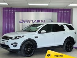 White Used 2019 Land Rover Discovery Sport SE SUV | £16,800 (Expensive)