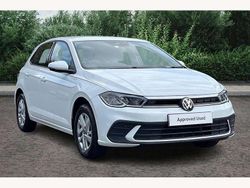 Pure white Used 2021 VW Polo Life Hatchback | £14,795 (Fair price)