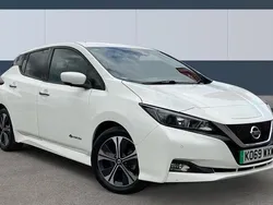 White Used 2020 Nissan Leaf N-Connecta Hatchback | £7,959 (Fair price)