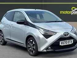 Silver splash metallic Used 2020 Toyota Aygo Trend Hatchback | £11,750 (Fair price)