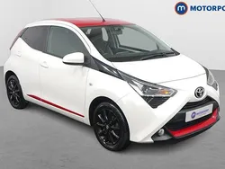 White Used 2018 Toyota Aygo x-press Hatchback | £8,249 (Fair price)