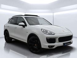 White Used 2014 Porsche Cayenne SUV | £21,990 (Fair price)