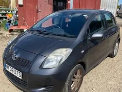Grey Used 2008 Toyota Yaris Hatchback | £995