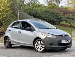 Silver Used 2009 Mazda 2 Hatchback | £895 (Good price)