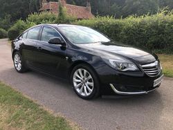 Black Used 2014 Vauxhall Insignia Elite Hatchback | £2,995 (Fair price)